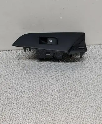 Toyota Prius (XW50) Electric window control switch 7427247120