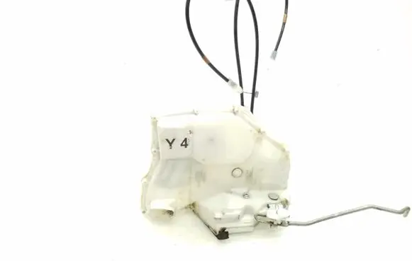 Suzuki SX4 Front door lock