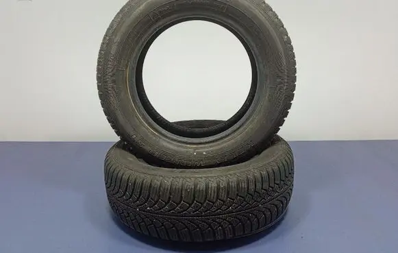 Toyota Yaris R17 winter tire 4038526326225