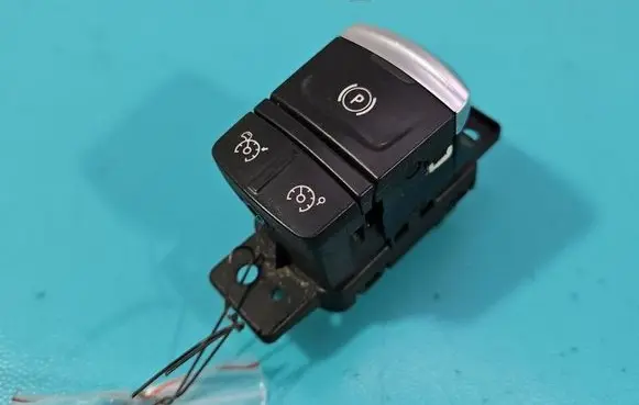 Renault Talisman Handbrake/parking brake auto hold switch 363213189R IMPRK1592540