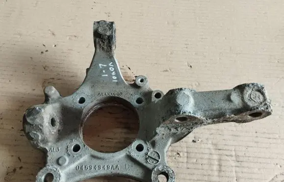 Chrysler Voyager Front wheel hub spindle knuckle 04694949AA