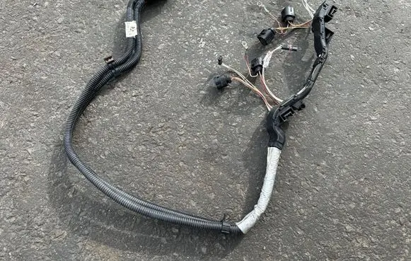 Engine installation wiring loom