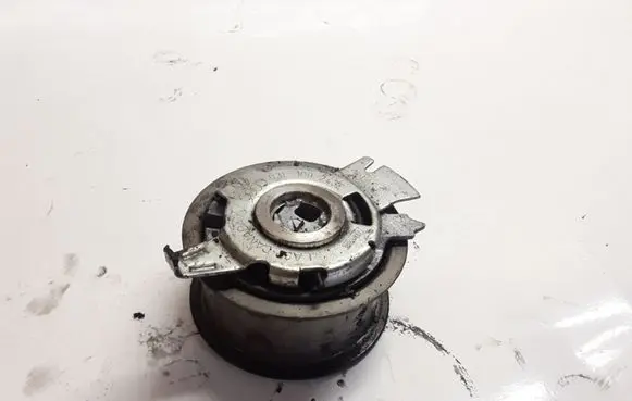 Volkswagen Tiguan Belt tensioner pulley 03L109243E
