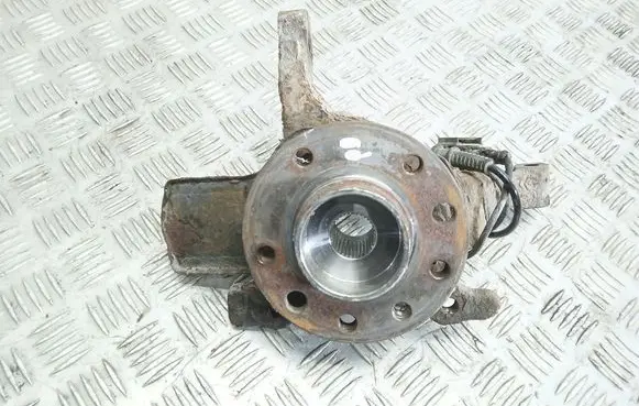 Opel Astra H Front wheel hub spindle knuckle
