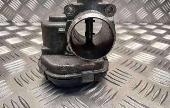Peugeot 208 Throttle valve 9673534480 28275019