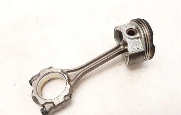 Toyota Yaris Piston 
