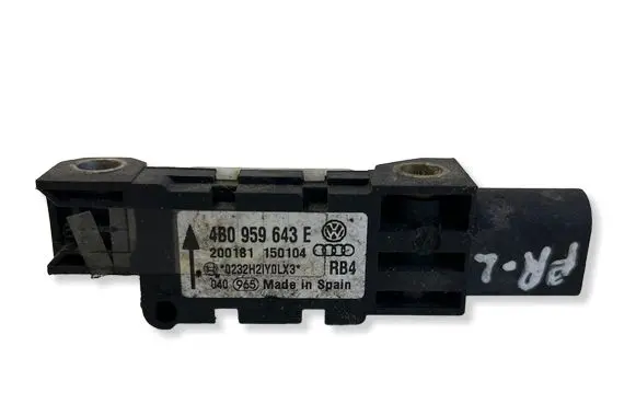 Audi A6 S6 C5 4B Airbag deployment crash/impact sensor 4B0959643E