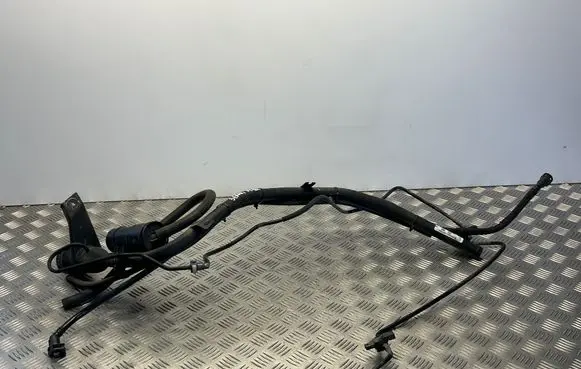 Jeep Grand Cherokee WL Fuel tank filler neck pipe 068461478AC P68461478AC TETXX01236214