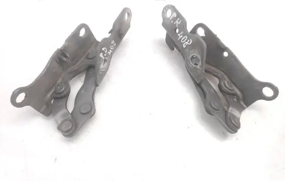 Engine bonnet/hood hinges