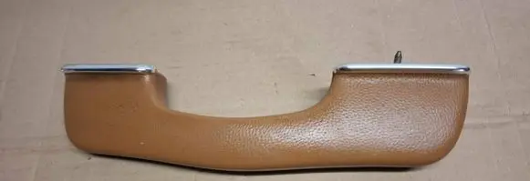 Mercedes-Benz W123 Rear door handle trim 