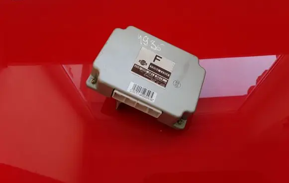 Nissan Navara D40 Gearbox control unit/module 33084EA30A A58000X81