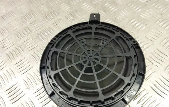 Opel Mokka X Front door speaker 9818747880