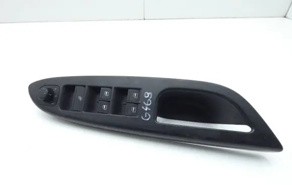 Volkswagen Eos Front door window switch trim 1Q2867372B
