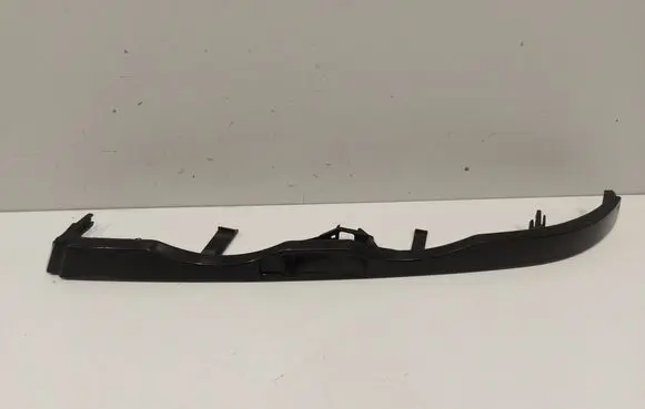 BMW 3 E46 Under headlight/headlamp trim 8227643
