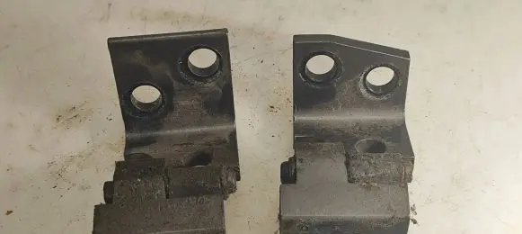 BMW X5 E53 Rear door hinge set 8265168 8265164