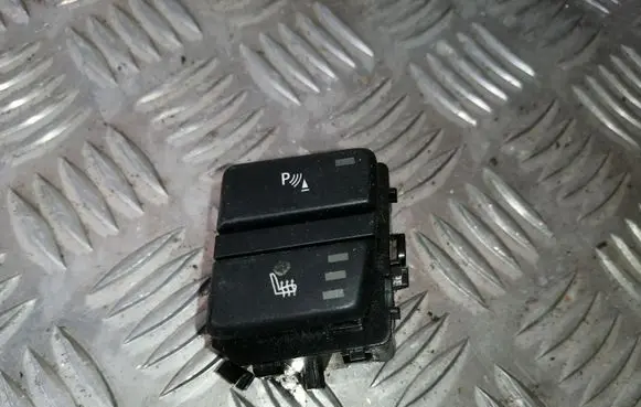 BMW 5 E60 E61 Seat heating switch 9159077