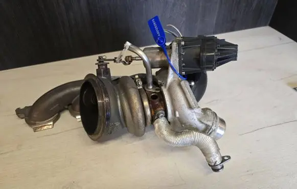 BMW X1 F48 F49 Turbo 7641800