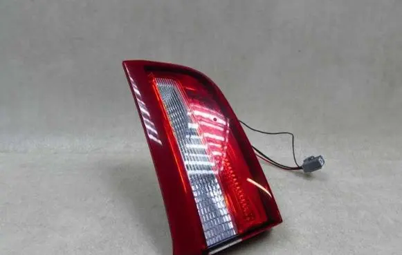 Volvo S60 Tailgate rear/tail lights VVS600CDX 50603234 21500201