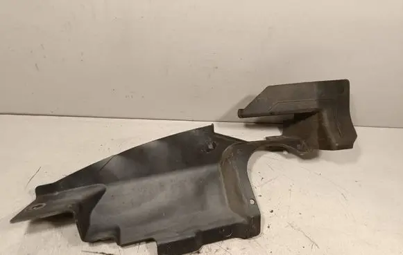 Nissan Navara D40 Intercooler air guide/duct channel F97227