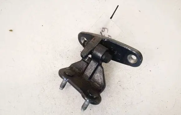 Mercedes-Benz C AMG W204 Front door upper hinge