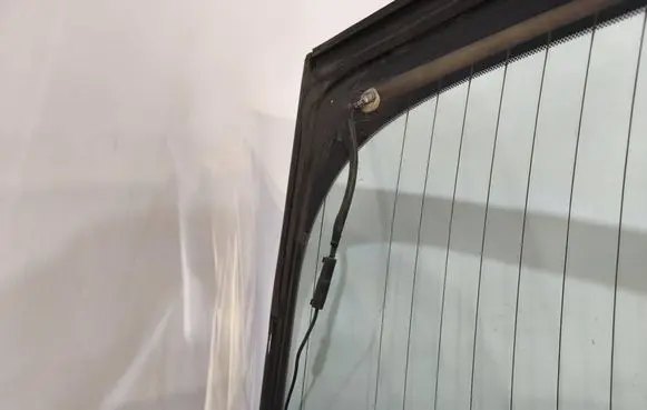 Toyota Avensis T250 Rear windscreen/windshield window 8346BGNHBW