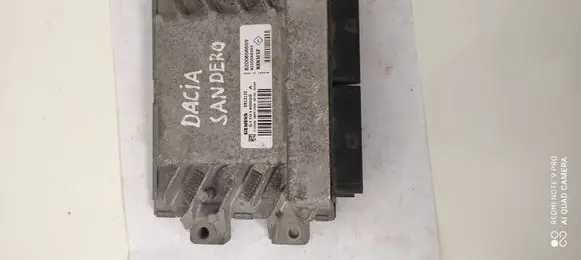 Dacia Sandero Engine control unit/module S110140025A 8200856659 8200598393