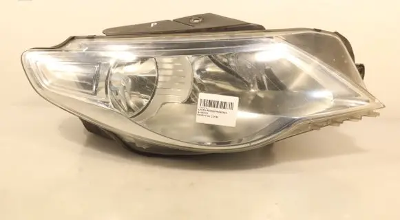 Volkswagen PASSAT CC Headlight/headlamp 0301239202
