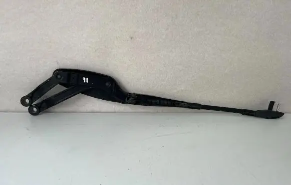 Mercedes-Benz S W221 Front wiper blade arm A2218200244