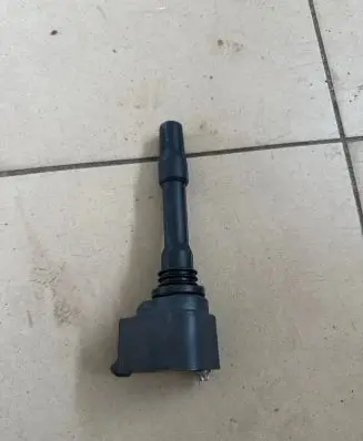 BMW 2 F46 High voltage ignition coil 8643360