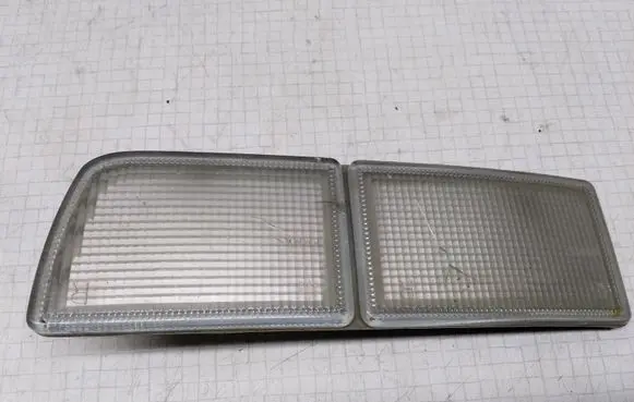 Volkswagen Golf III Front reflector 1H0941778A