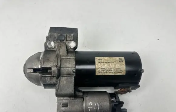 BMW 5 F10 F11 Starter motor 8574102