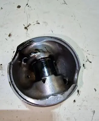 Mercedes-Benz S W221 Piston 8370B
