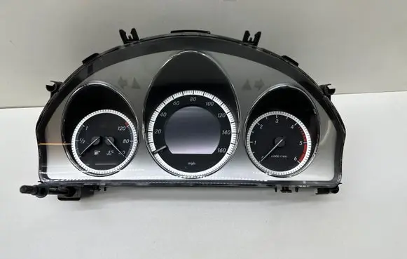 Mercedes-Benz C W204 Speedometer (instrument cluster) A2049004402