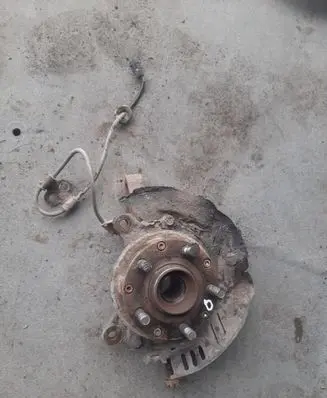 Subaru Legacy Front wheel hub spindle knuckle