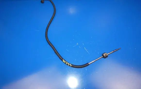 Mercedes-Benz GLC X253 C253 Exhaust gas temperature sensor A0009059705