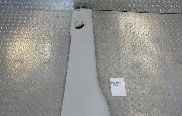 Man TGE 1gen (B) pillar trim (top) 7C0837243K