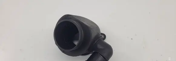 Volkswagen Touareg II Intake resonator 7L6129955