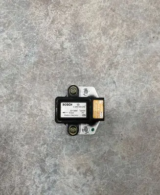 Subaru Outback ESP acceleration yaw rate sensor 0265005256 0013964 02009