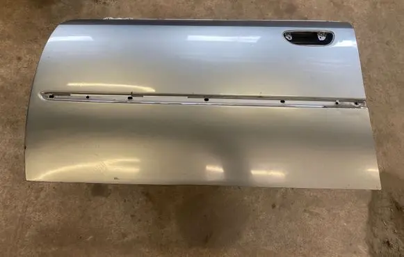 Subaru Legacy Front door