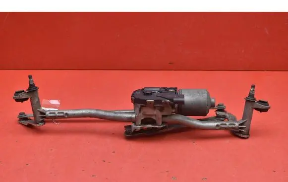 Audi A3 S3 A3 Sportback 8P Front wiper linkage and motor 8P1955023M