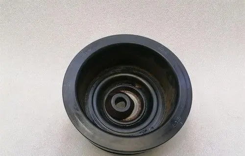 Mercedes-Benz S C217 Air conditioning compressor pulley A2780300103