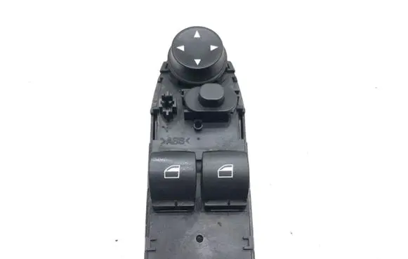 BMW 1 E81 E87 Electric window control switch 6952006