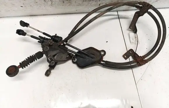 Gear shift cable linkage