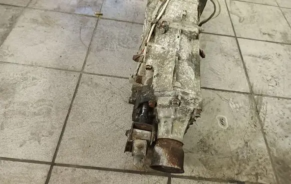 Subaru Legacy Manual 5 speed gearbox TY758V1AAB 32883LZ