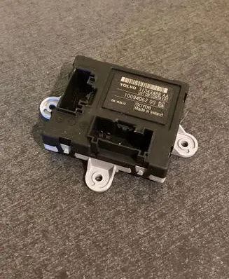 Volvo XC60 Door control unit/module 31343468AA 1009406200