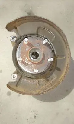 Subaru Legacy Rear wheel hub