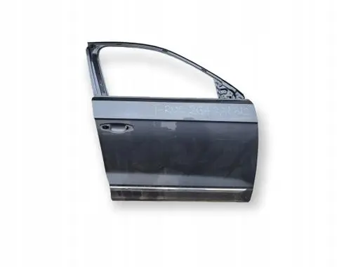Volkswagen T-Roc Front door 2GA831312F