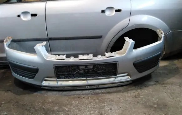 Ford Focus Front bumper