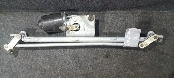Opel Vectra B Front wiper linkage and motor