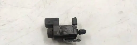 BMW 5 E60 E61 Turbo solenoid valve 1742712